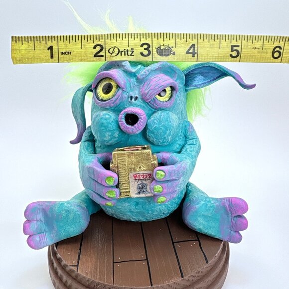 Statue Sculpture Cute Whimsical Monster Basement Dwelling Vintage Gamer Desk Art - Picture 12 of 13